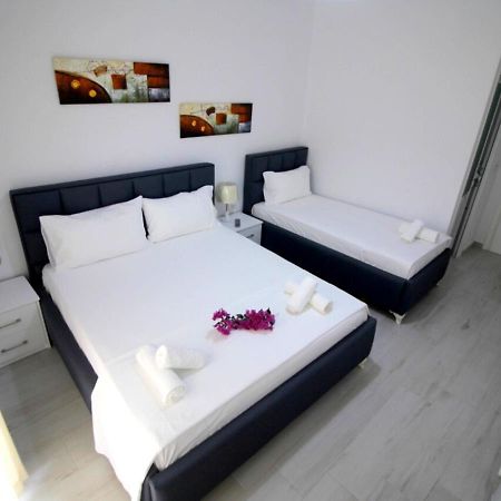 Gusto Di Casa Hotel Sarande Exterior photo
